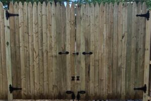 Privacy fence installation wood