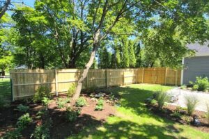 Privacy fence installation wood