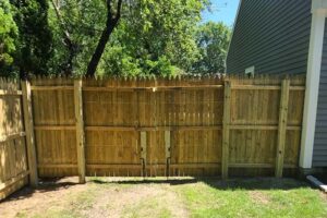 Privacy fence installation wood