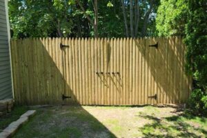 Privacy fence installation wood