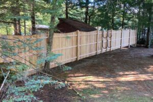 Scallop board panel fence