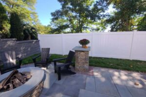 Vinyl privacy fence installation